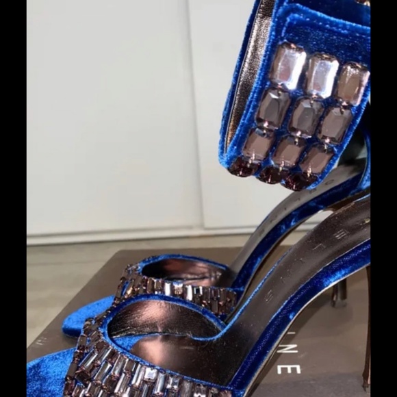 LAST CALL! CELINE PARIS 38.5 Crystal Ankle Strap Evening Pumps - Picture 9 of 10